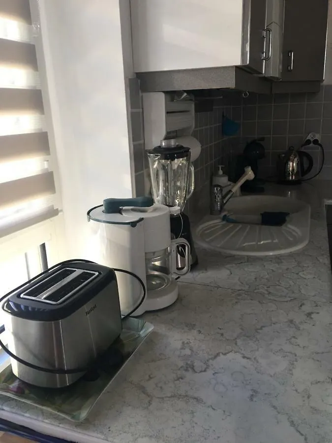 Les Gites De Granier Marseille 0*,  France