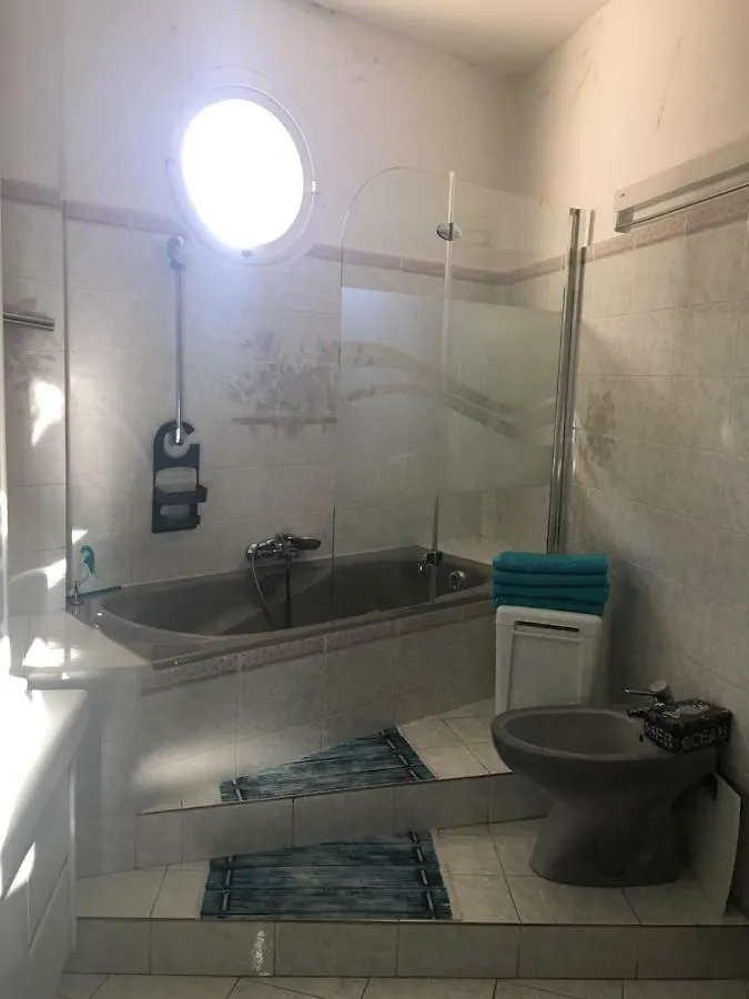 Apartment Les Gites De Granier Marseille France